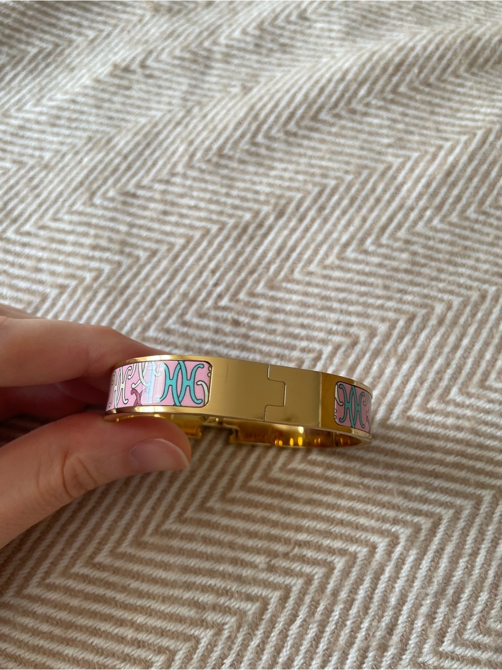 H inspired Gold & Pink Enamel H H Cuff Bracelet - Picture 4 of 7
